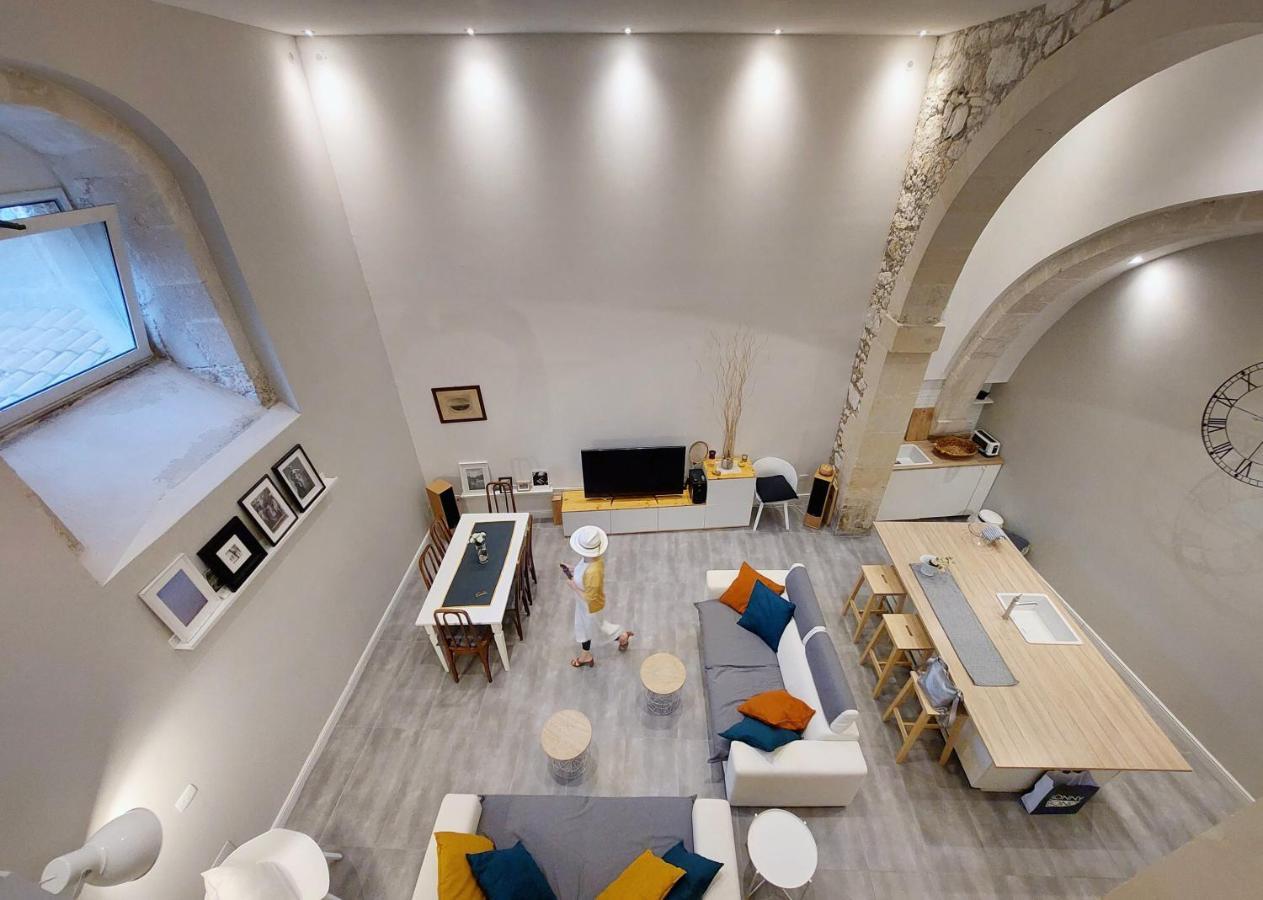 Double Loft Apartment Syracuse ภายนอก รูปภาพ