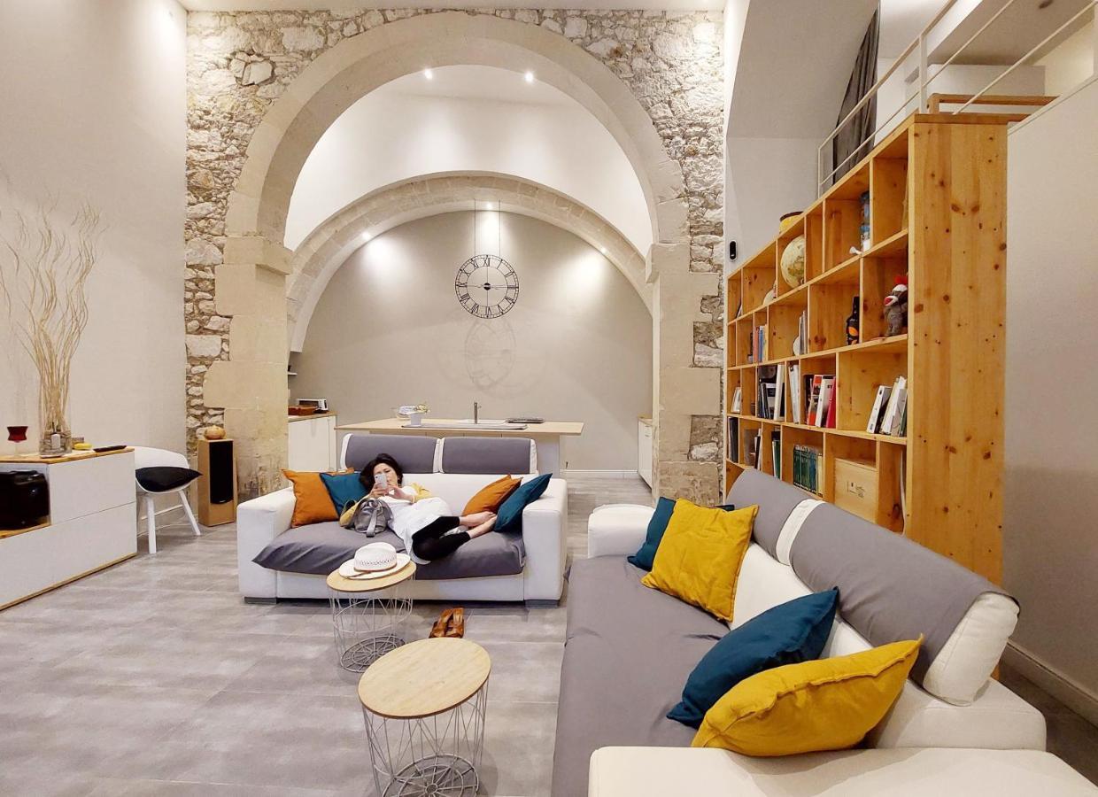 Double Loft Apartment Syracuse ภายนอก รูปภาพ